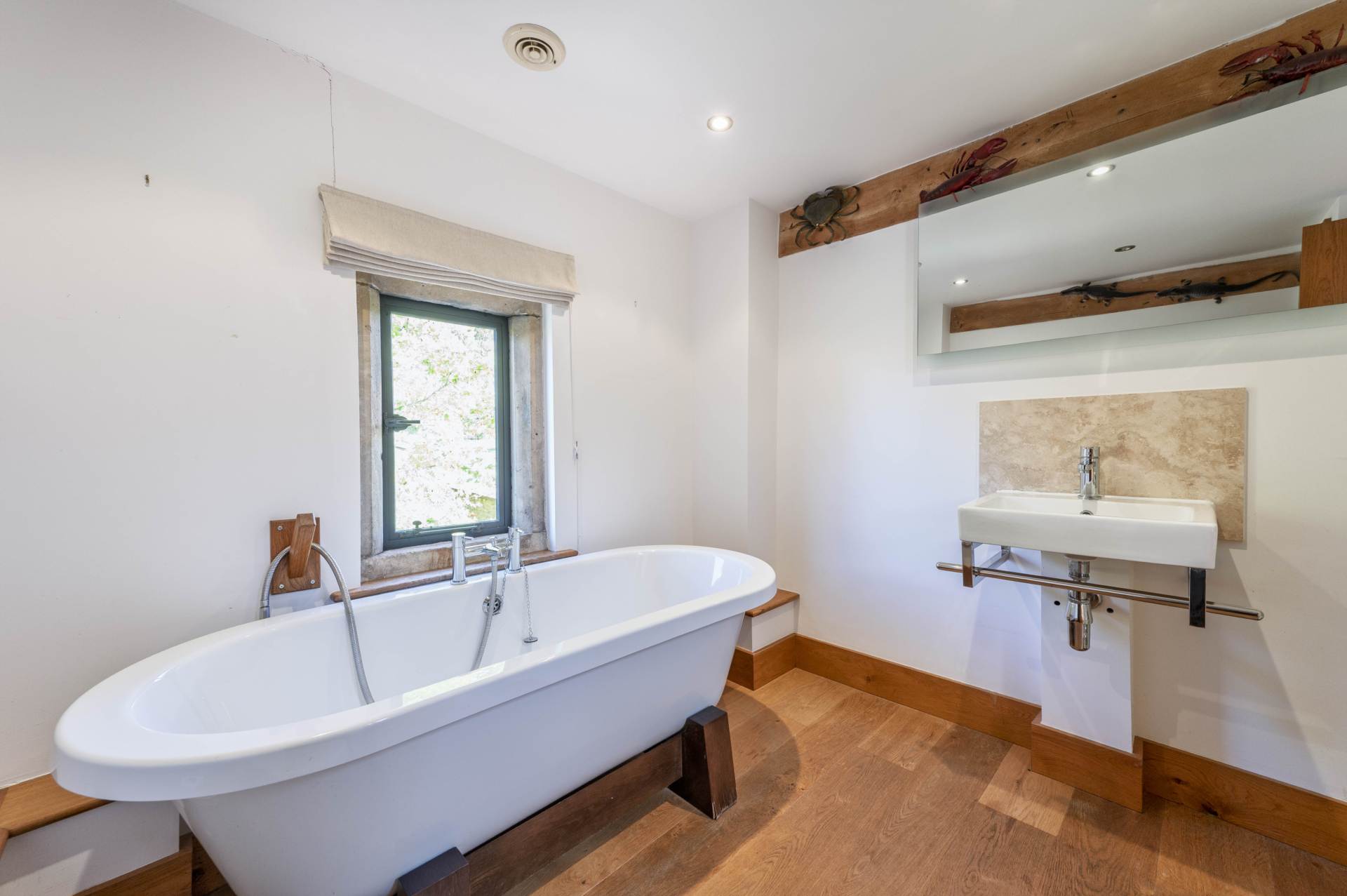 Farnicombe Farm, Ascott, Image 28