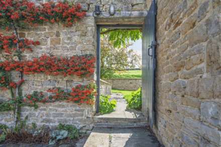 Farnicombe Farm, Ascott, Image 29