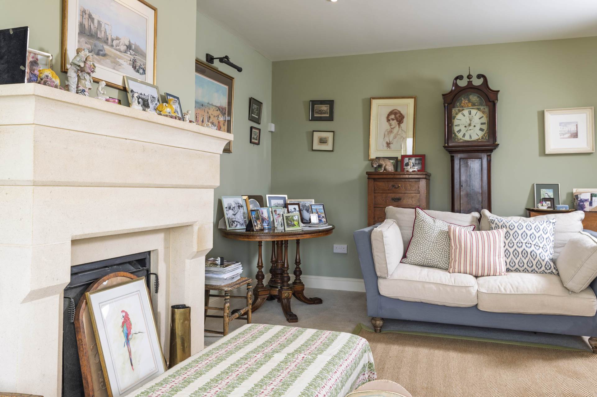 Bradborough Farmhouse, Southrop, Image 9