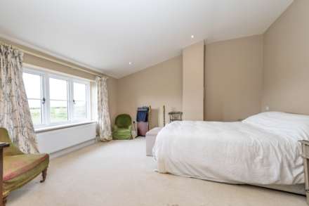 Bradborough Farmhouse, Southrop, Image 12