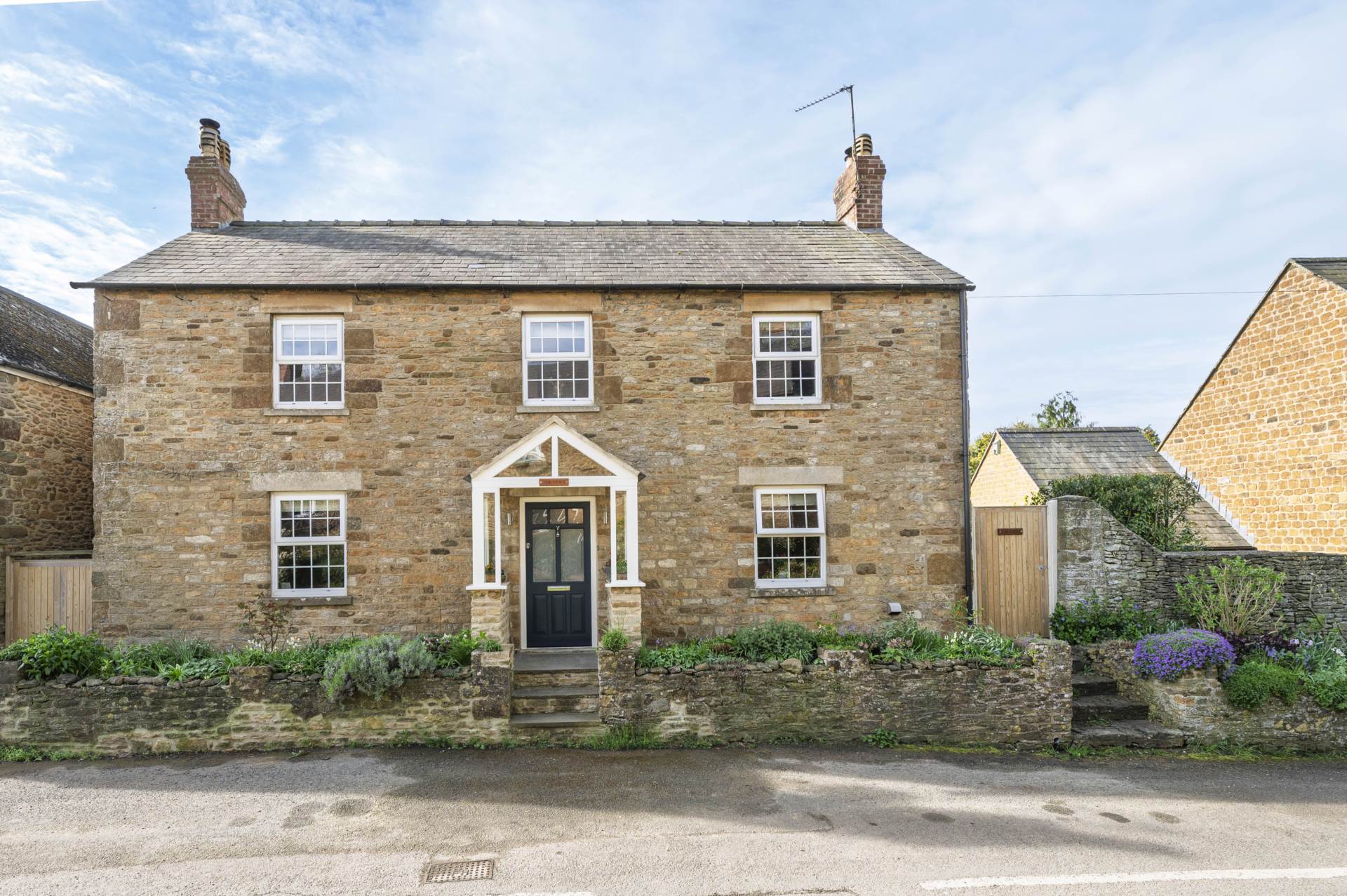 Sibford Gower, Banbury, Image 1