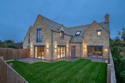 Tulip House, Little Rissington, Image 13