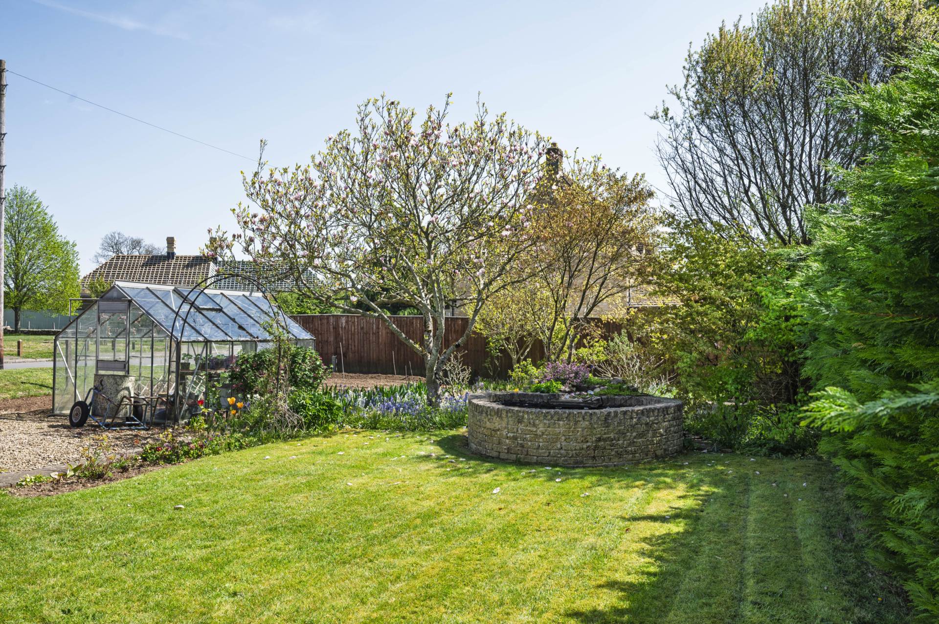 New Road, Kingham, Image 15