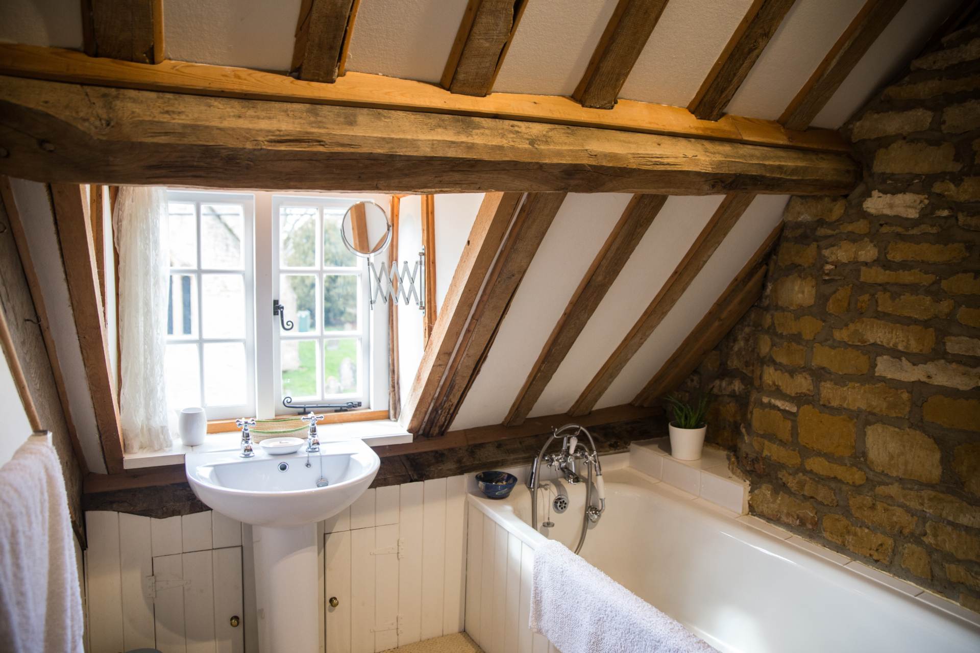 Church Street, Bledington, Image 14