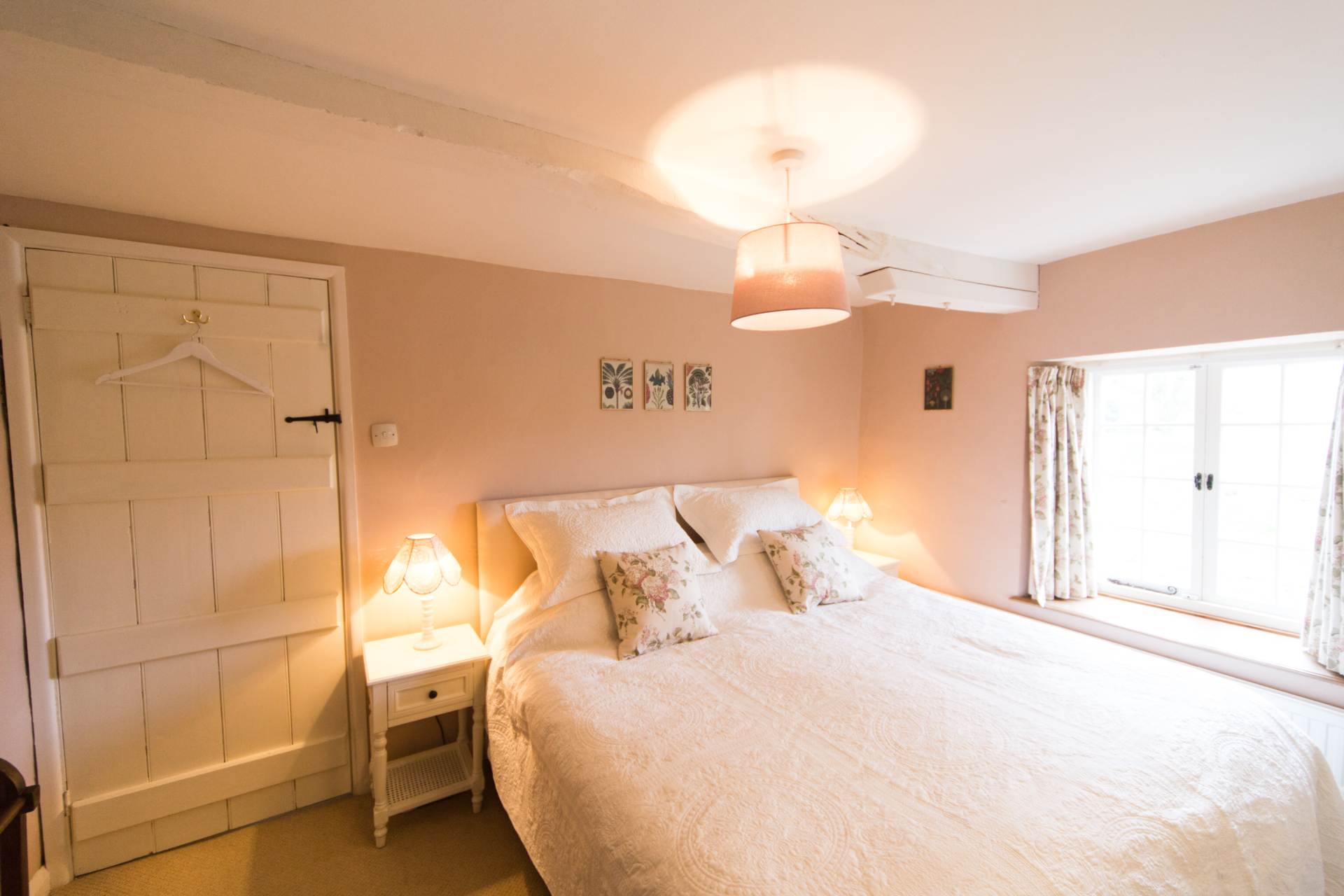 Church Street, Bledington, Image 16