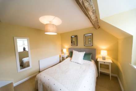 Church Street, Bledington, Image 18