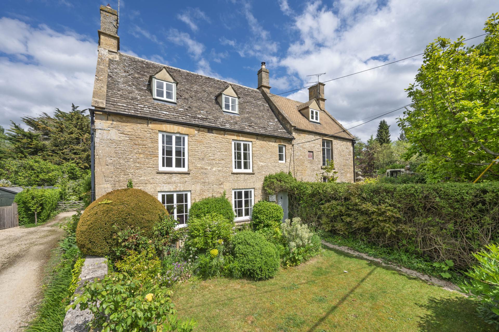 Hastings Hill, Churchill, Image 1