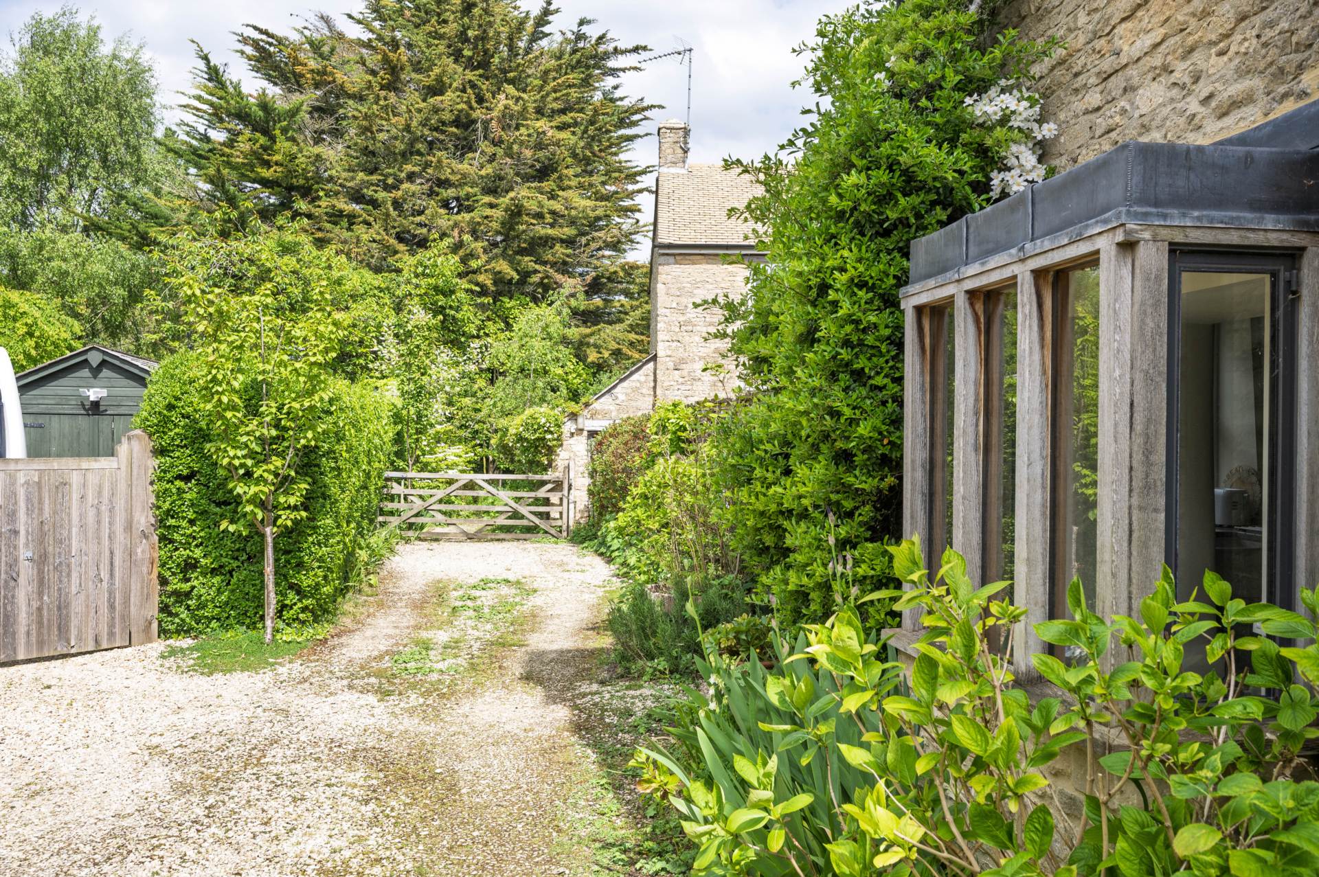 Hastings Hill, Churchill, Image 15
