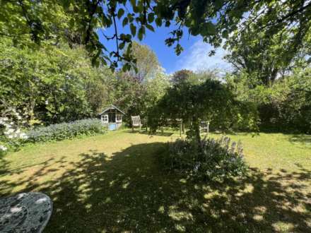 Hastings Hill, Churchill, Image 20