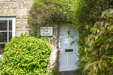 Hastings Hill, Churchill, Image 3