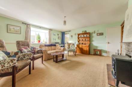 Rawlinson Close, Chadlington, Image 3