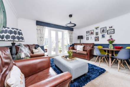 Knoll Walk, Chipping Norton, Image 2