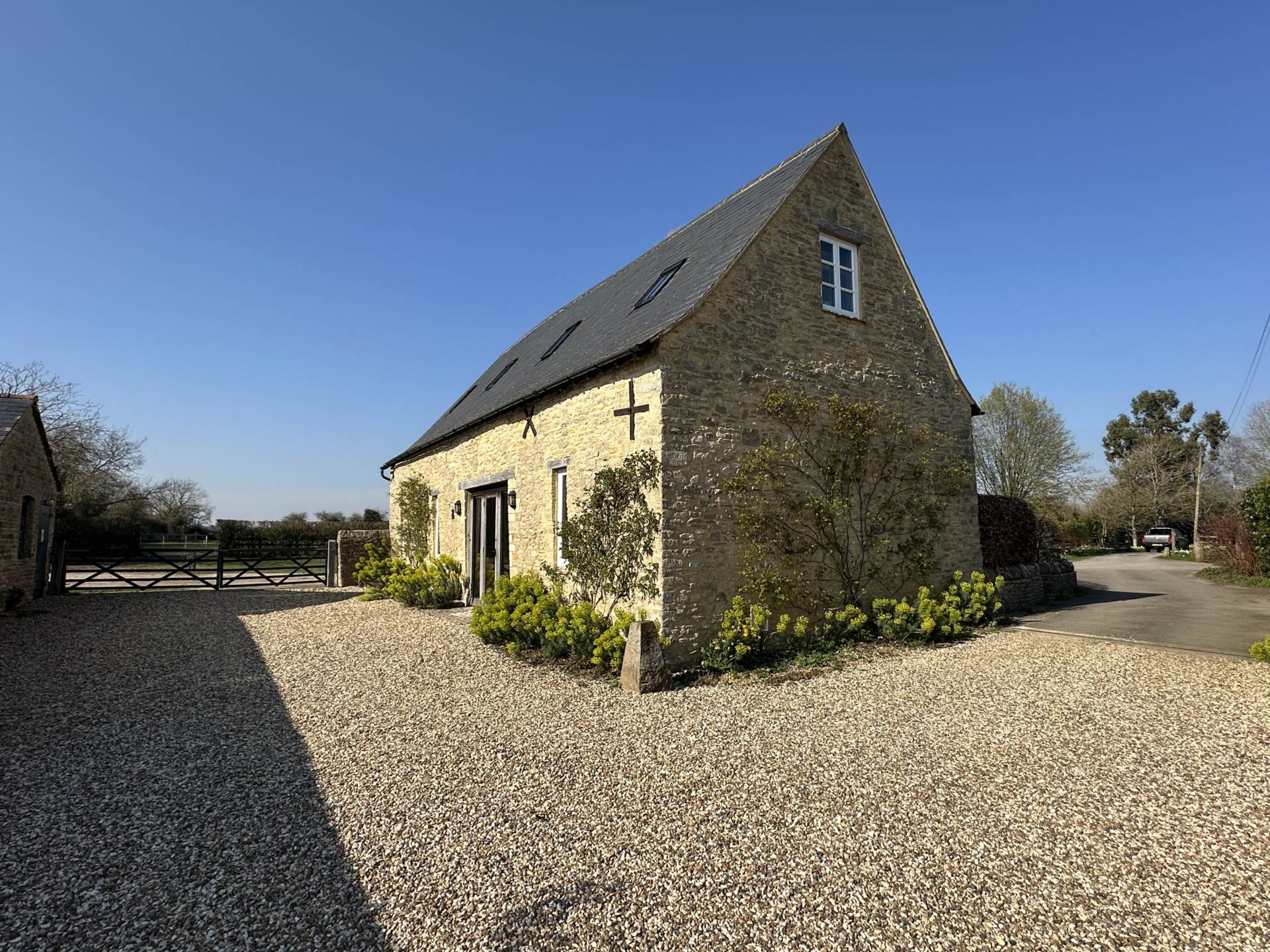 Holbrook Farm, East End, Image 1