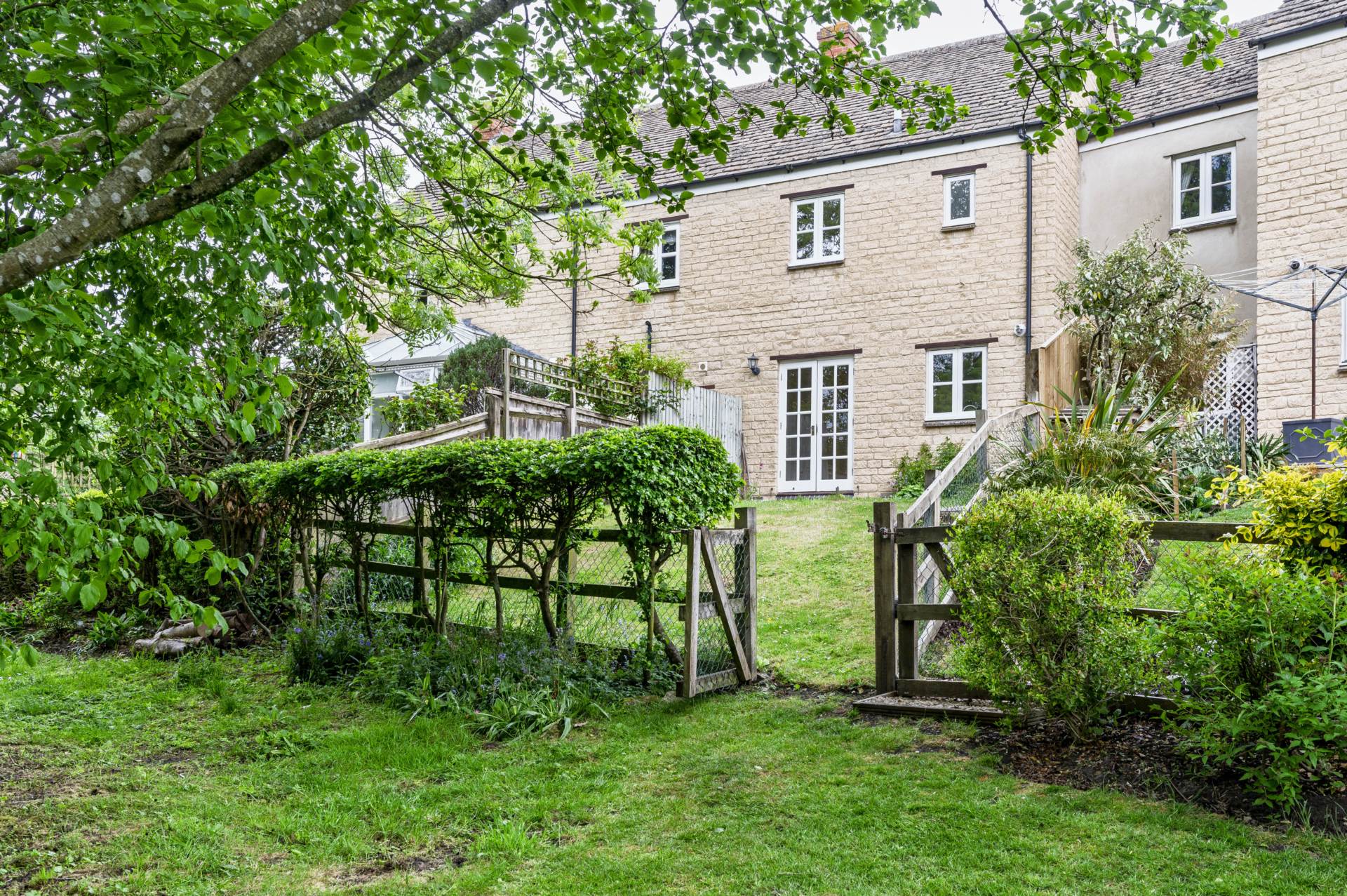 Washington Terrace, Middle Barton, Image 12