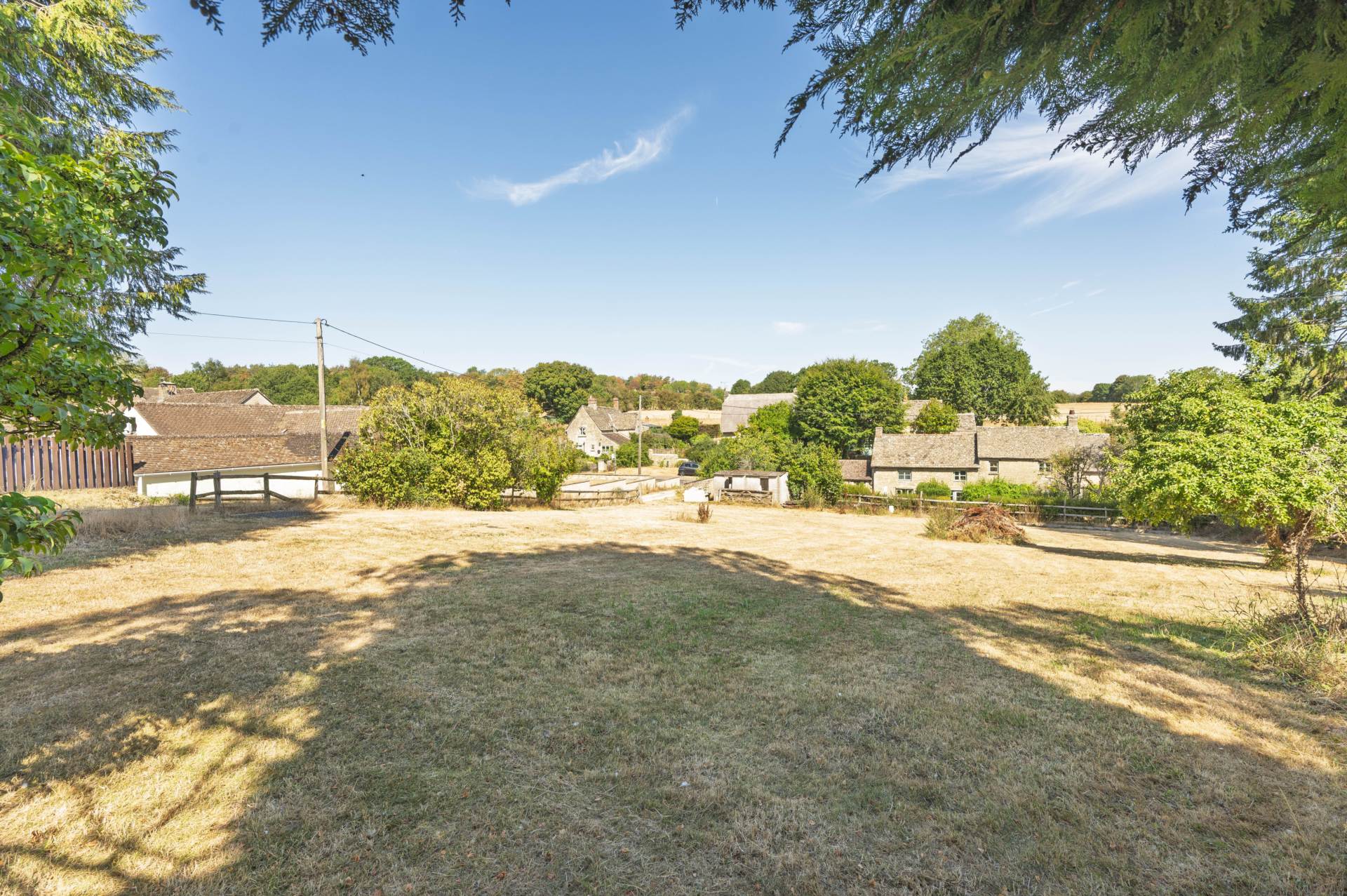 High Street, Finstock, Image 17