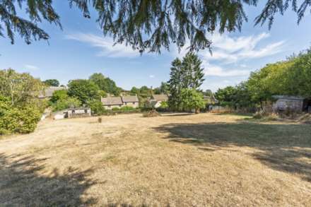 High Street, Finstock, Image 18