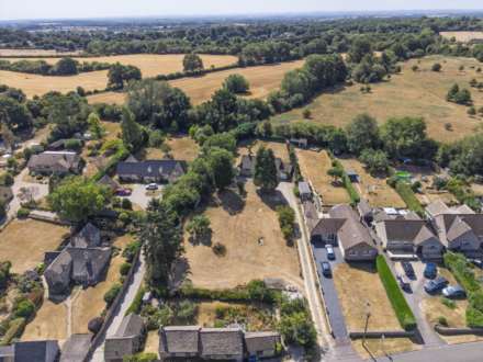 High Street, Finstock, Image 2