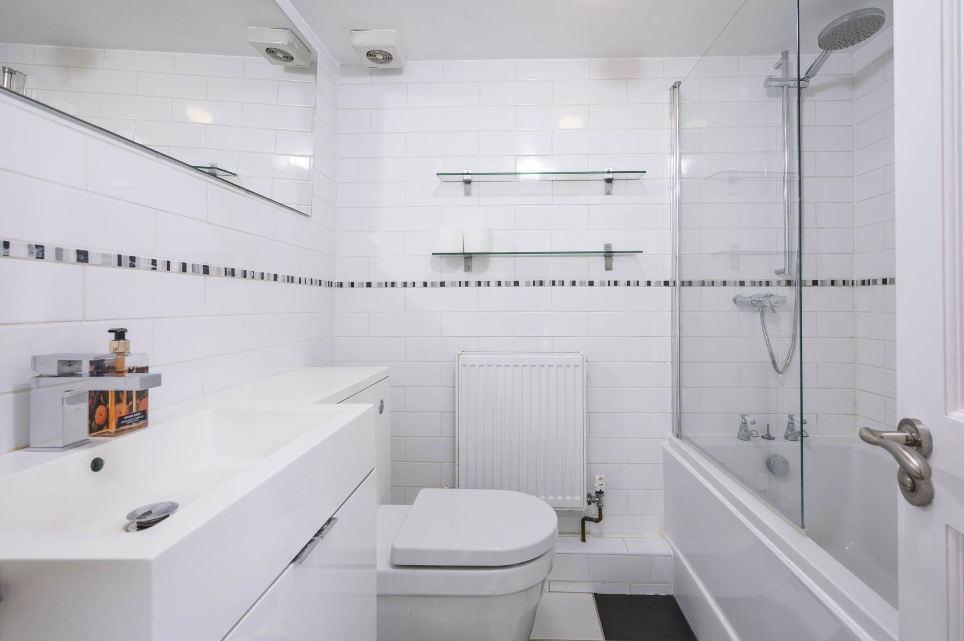 High Street, Chipping Norton, Image 12