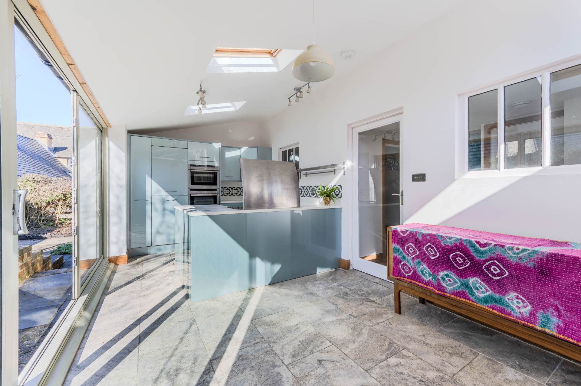 High Street, Chipping Norton, Image 4