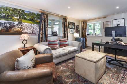 Orchard House, Great Rollright, Image 11