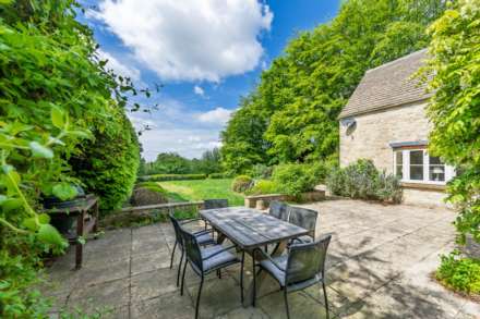 Orchard House, Great Rollright, Image 21