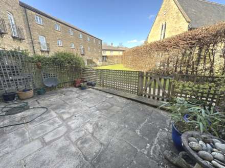 Norton Park, Chipping Norton, Image 11