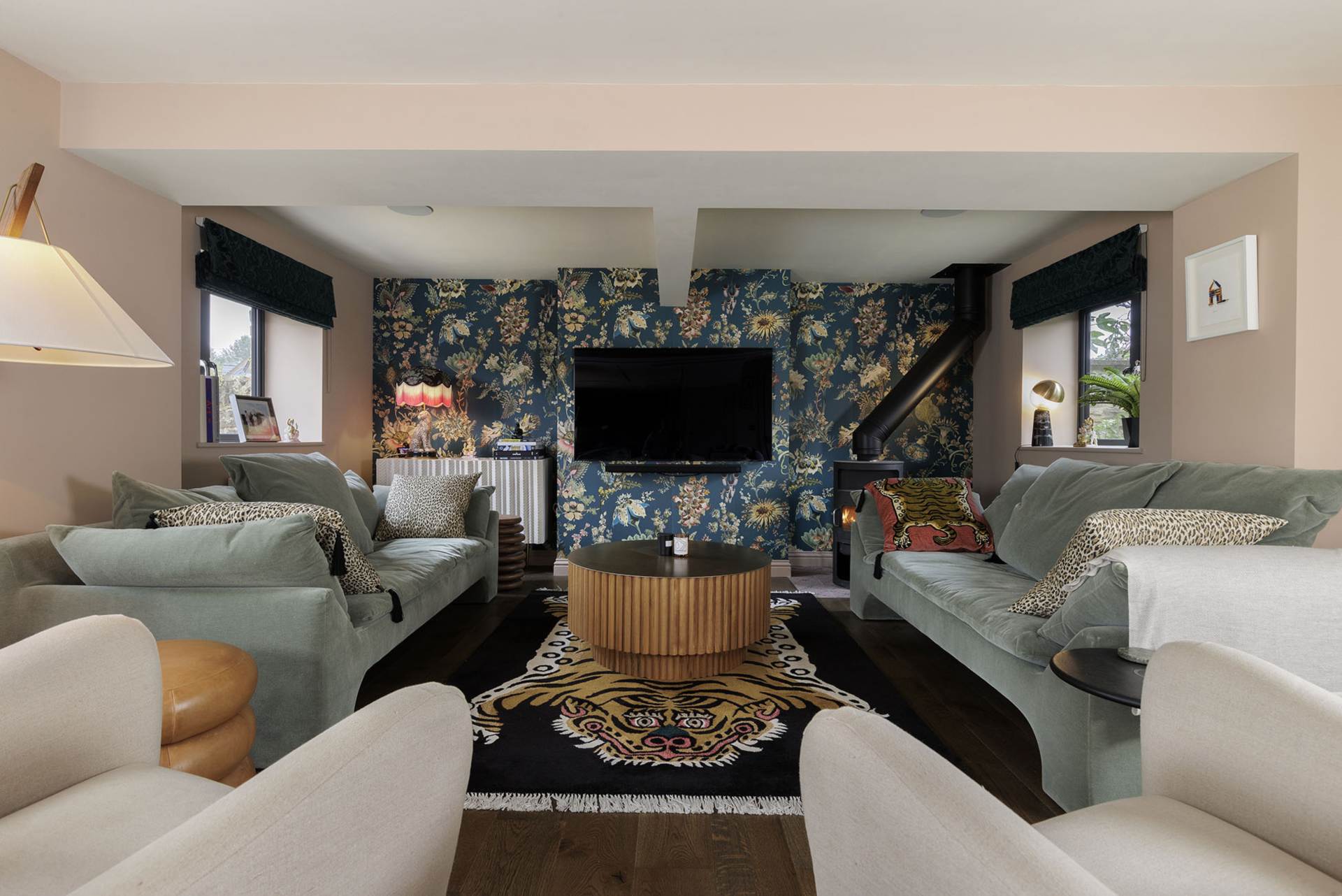 Meadow Bank Barn, Ascott Under Wychwood, Image 8