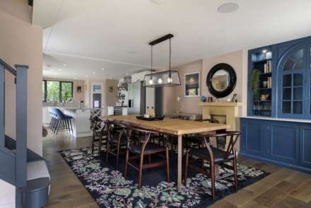 Meadow Bank Barn, Ascott Under Wychwood, Image 5