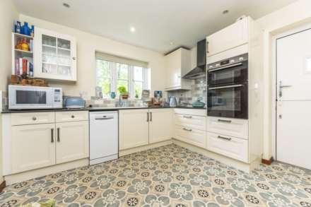 Churchill Road, Chipping Norton, Image 2