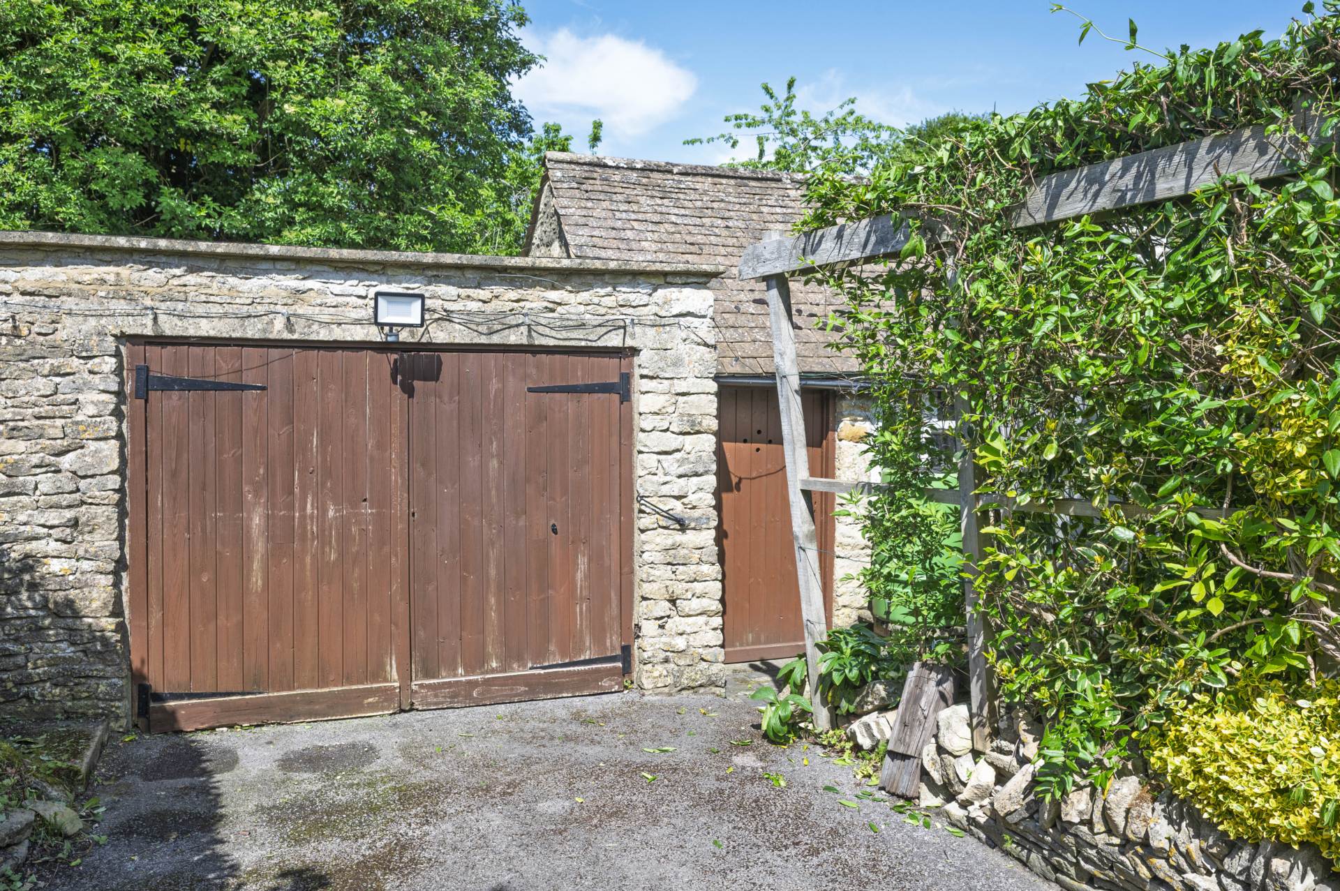 Old Barn, Churchill, Image 22