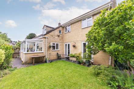 Woodlands Close, Milton Under Wychwood, Image 15