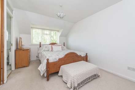 Mill Close, Chadlington, Image 8