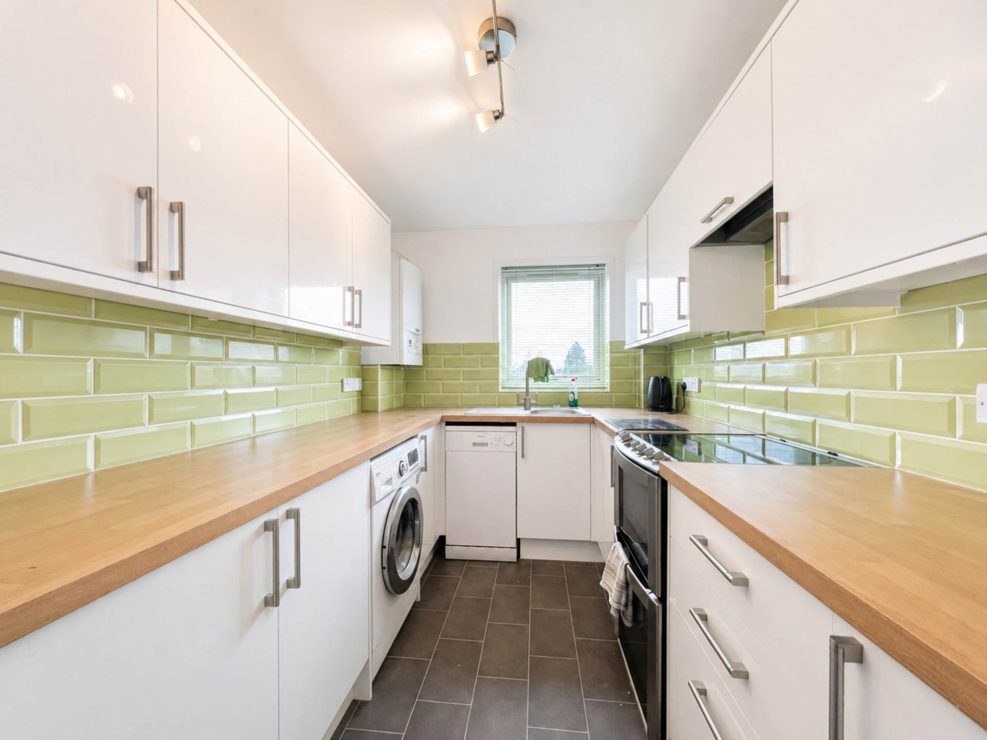 Finsbury Place, Chipping Norton, Image 3