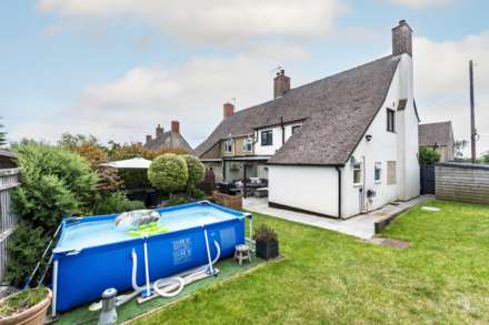 Quarhill Close, Over Norton, Image 19