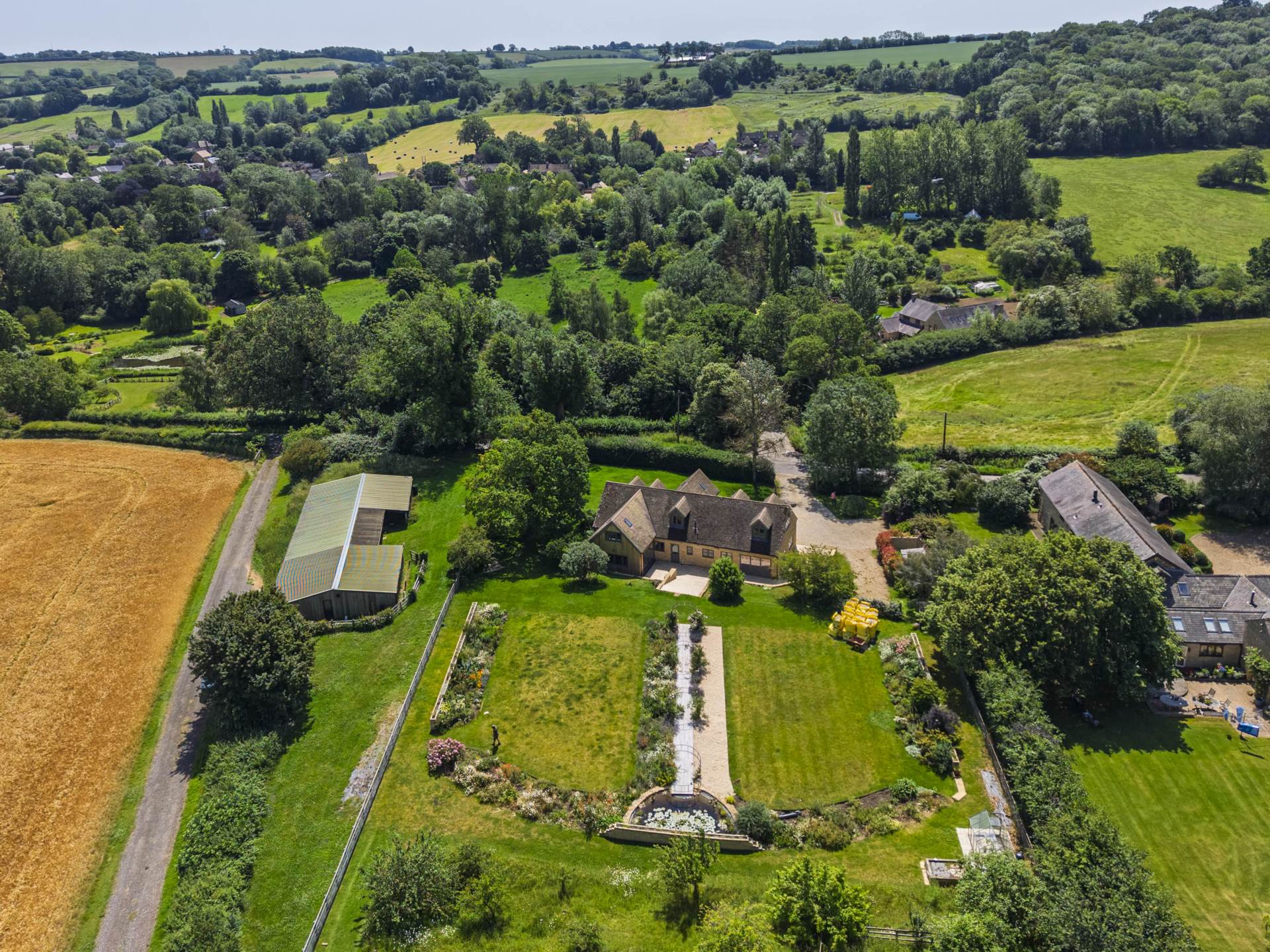Wincott Barn, Whichford, Image 28