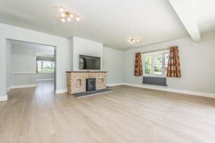 Wincott Barn, Whichford, Image 6