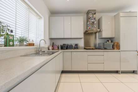 Morris Close, Chipping Norton, Image 3