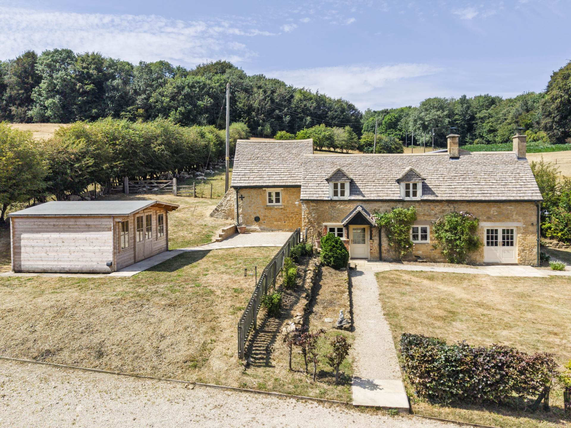 Tilborough Cottage, Campden House Estate, Image 3