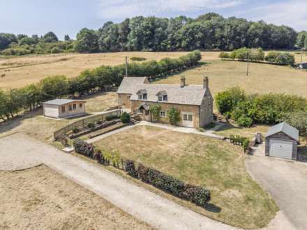 Property For Rent Campden House Estate, Chipping Campden