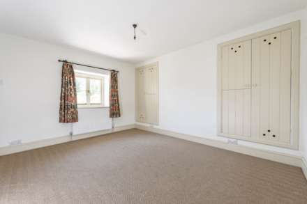 Tilborough Cottage, Campden House Estate, Image 6