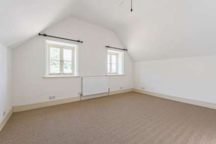 Tilborough Cottage, Campden House Estate, Image 8