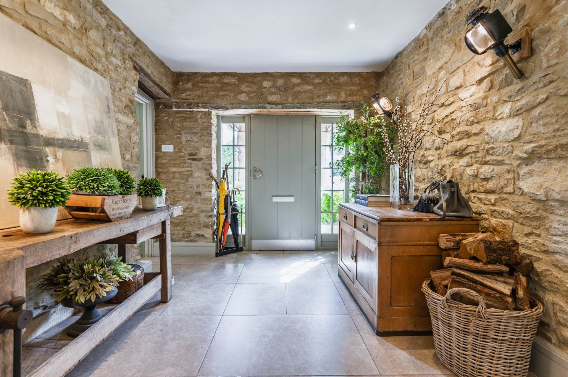 Orchard Leigh, West End, Kingham, Image 2