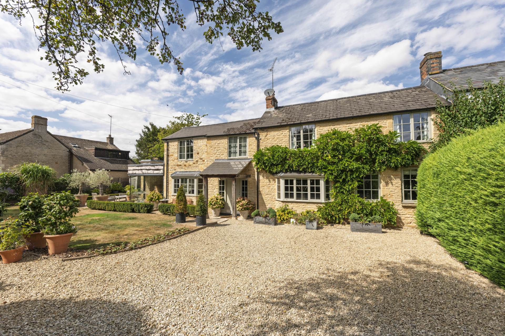 Orchard Leigh, West End, Kingham, Image 26