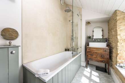 Orchard Leigh, West End, Kingham, Image 17