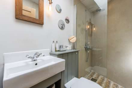 Orchard Leigh, West End, Kingham, Image 19