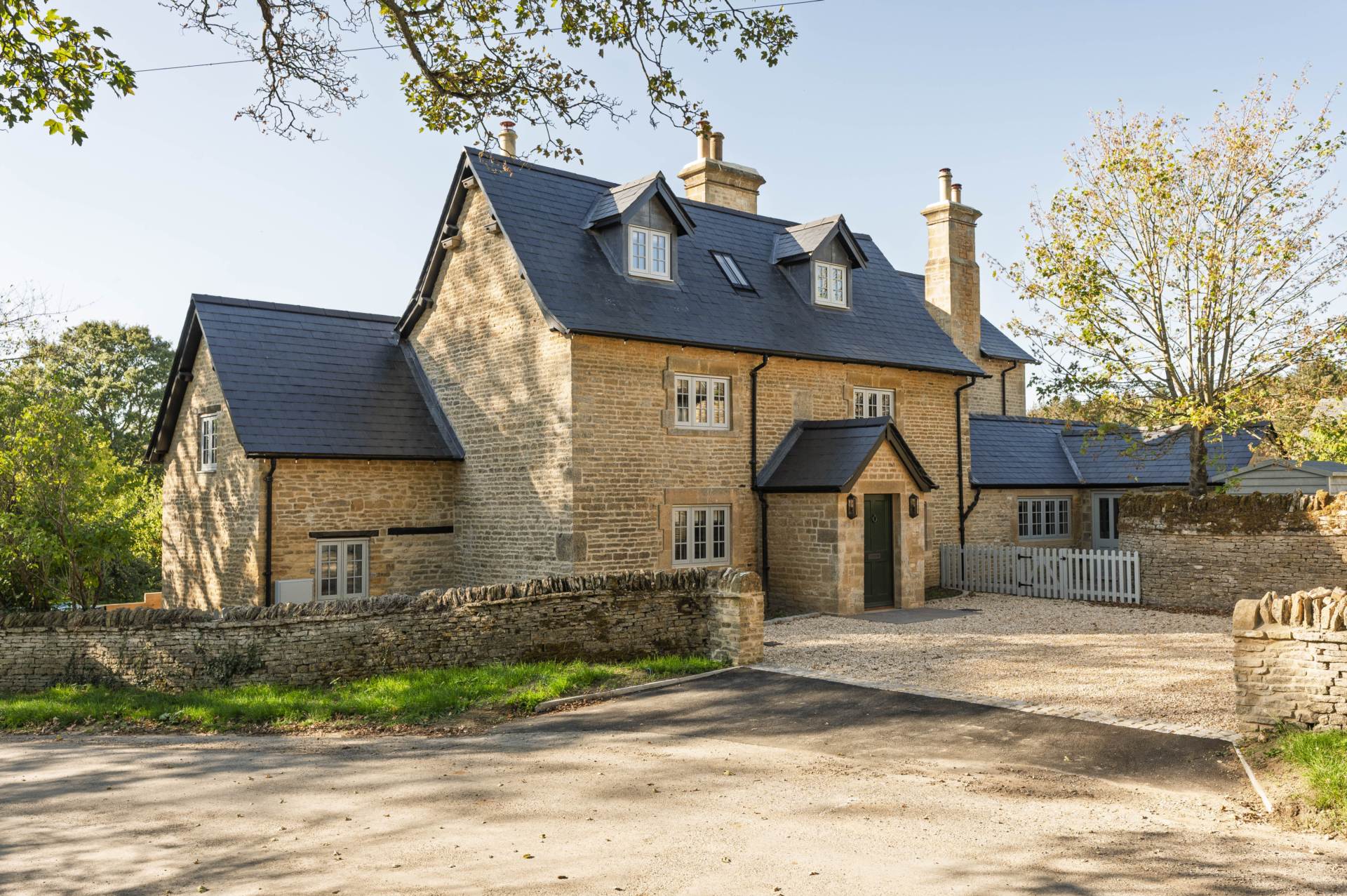 Fulwell Farmhouse, Fulwell, Image 1