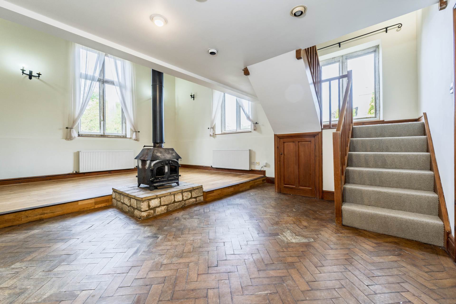The Old School House, Turkdean, Image 2