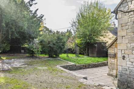 The Old School House, Turkdean, Image 11