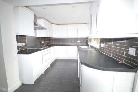 Lords Piece Road, Chipping Norton, Image 5