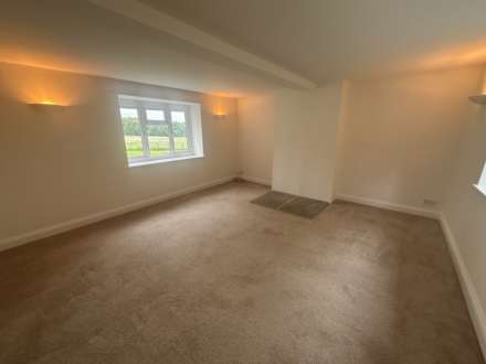 Whites Barn, Finstock, Image 6